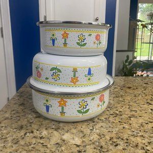 Enamelware Nesting Bowls set (3)